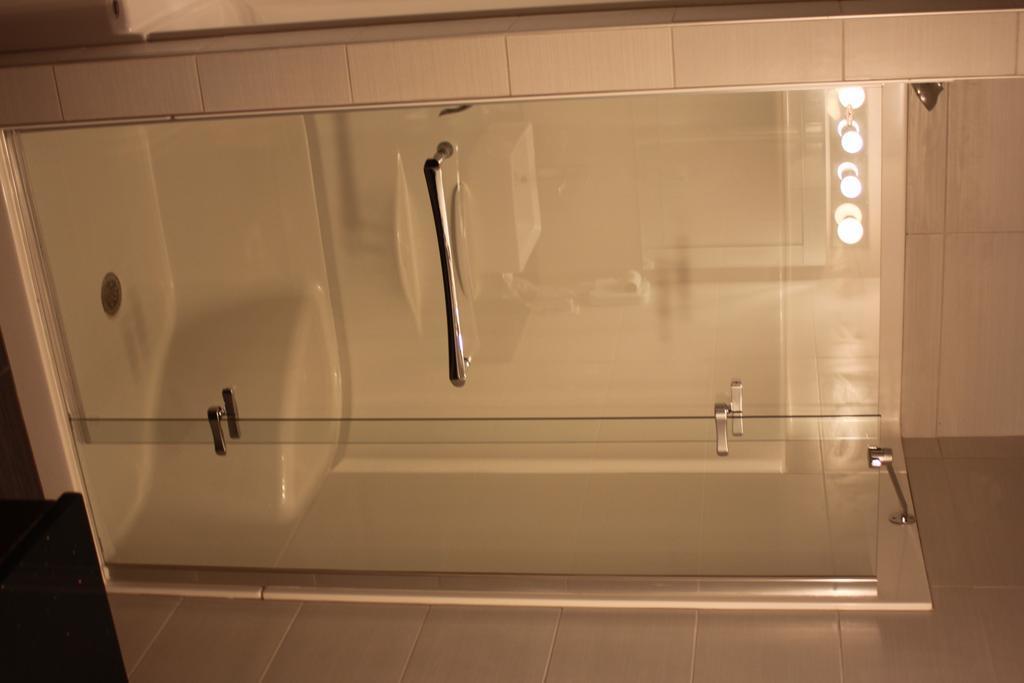 Capital Center Hotel 3*
